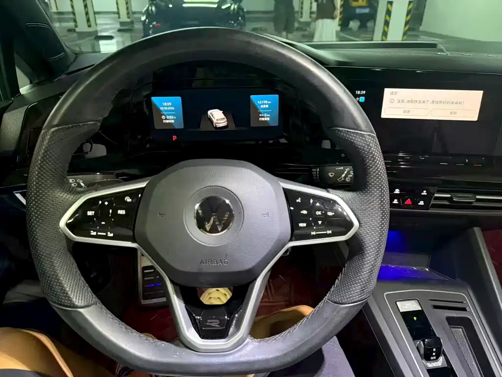 Volkswagen Golf 2023