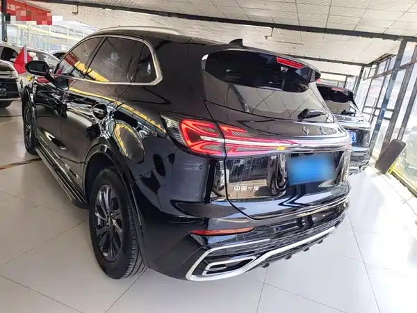 Hongqi HS5 2023