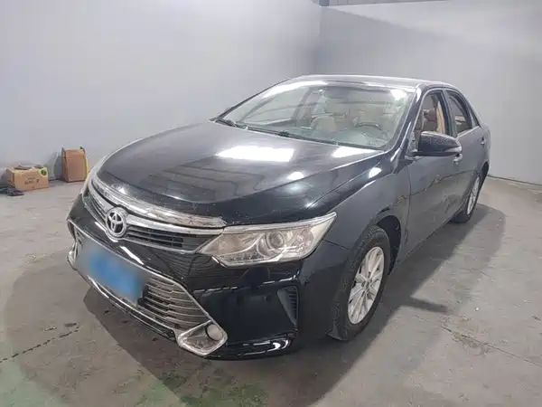 Toyota Camry 2015