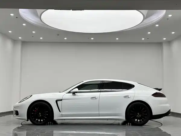 Porsche Panamera 2016