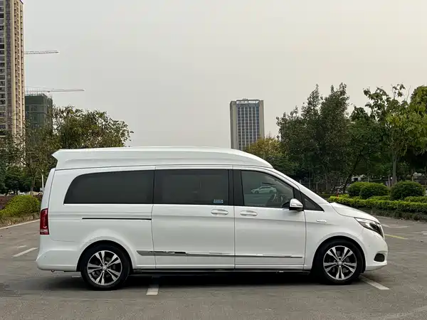 Mercedes-Benz V-Class 2017