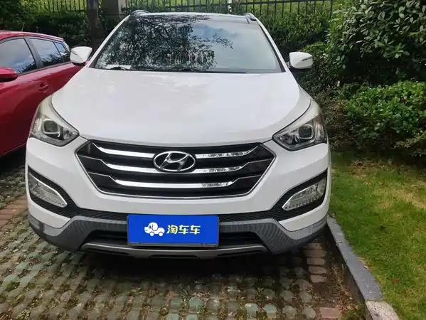 Hyundai Santa Fe 2013