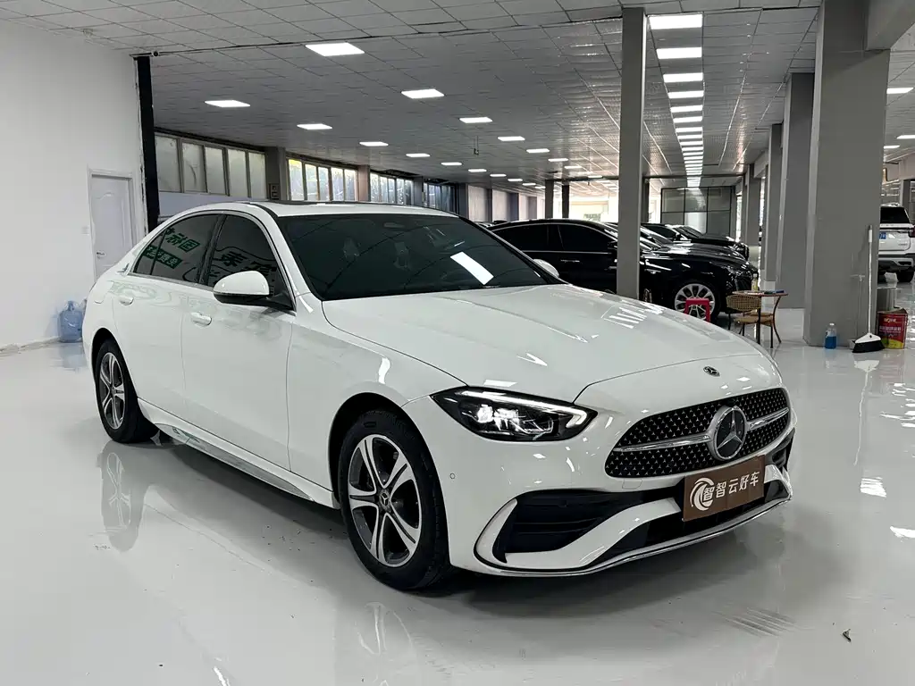 Mercedes-Benz C-Class 2022 — фото 3