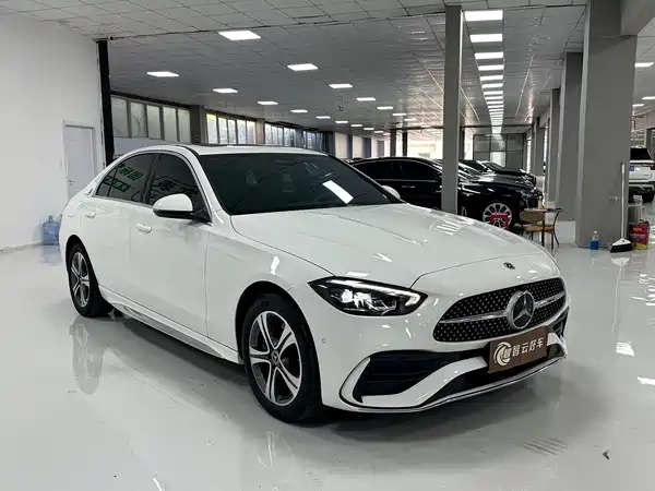 Mercedes-Benz C-Class 2022