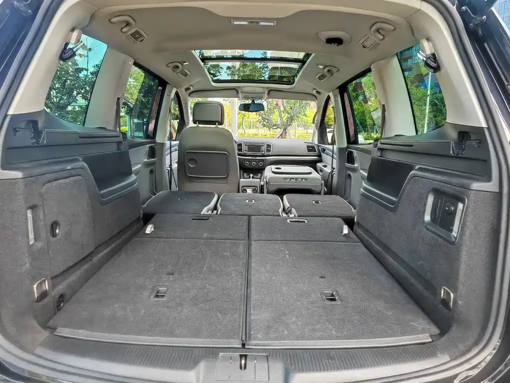 Volkswagen Sharan 2015 — фото 13