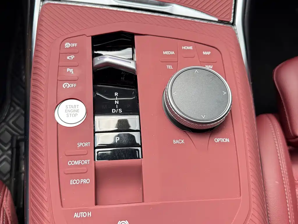 BMW 3 Series 2023 — фото 14