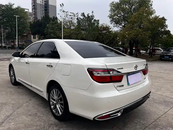 Toyota Camry 2017