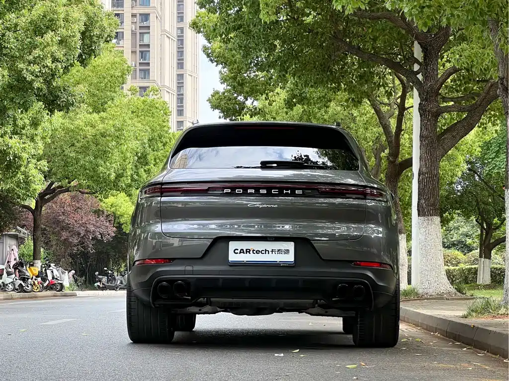 Porsche Cayenne 2025 — фото 4