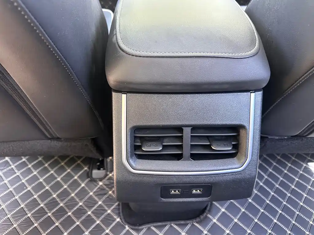 Haval H6 2023 — фото 15