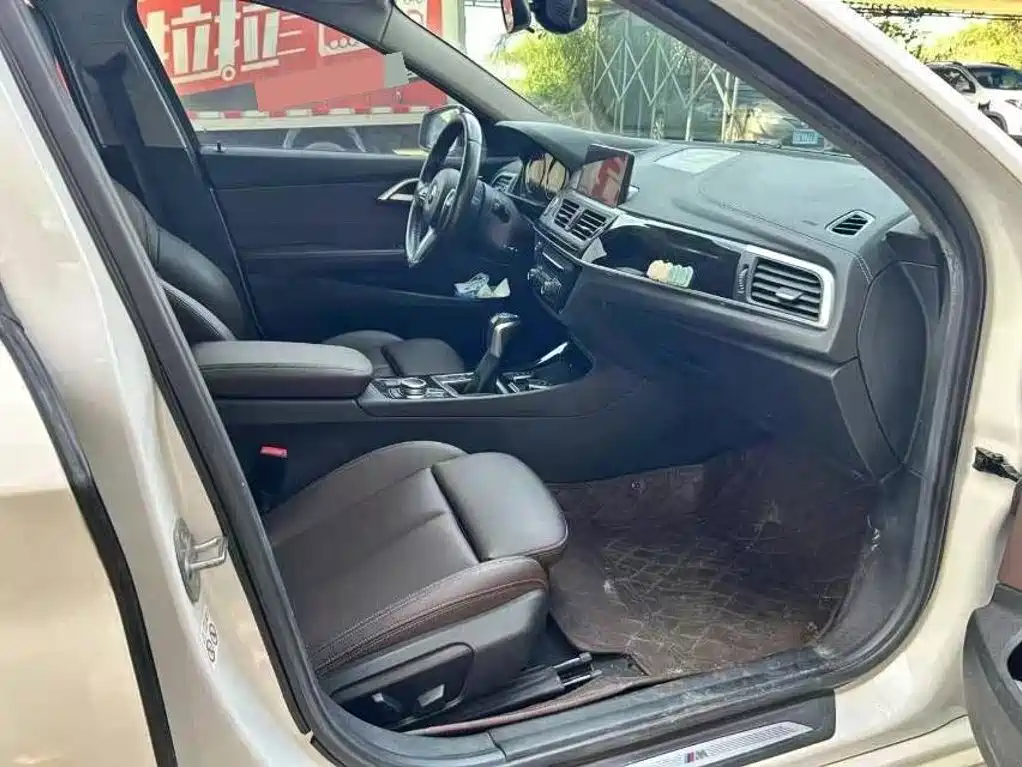 BMW 1 Series 2019