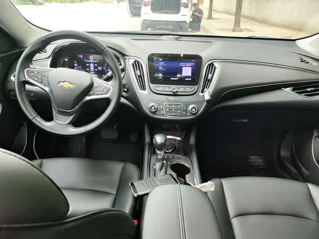 Chevrolet Malibu XL 2022 — фото 10