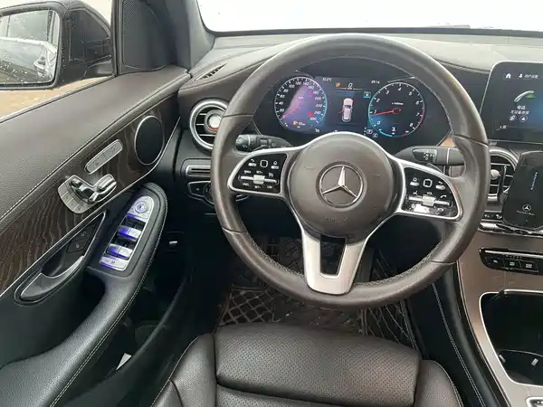 Mercedes-Benz GLC 2020