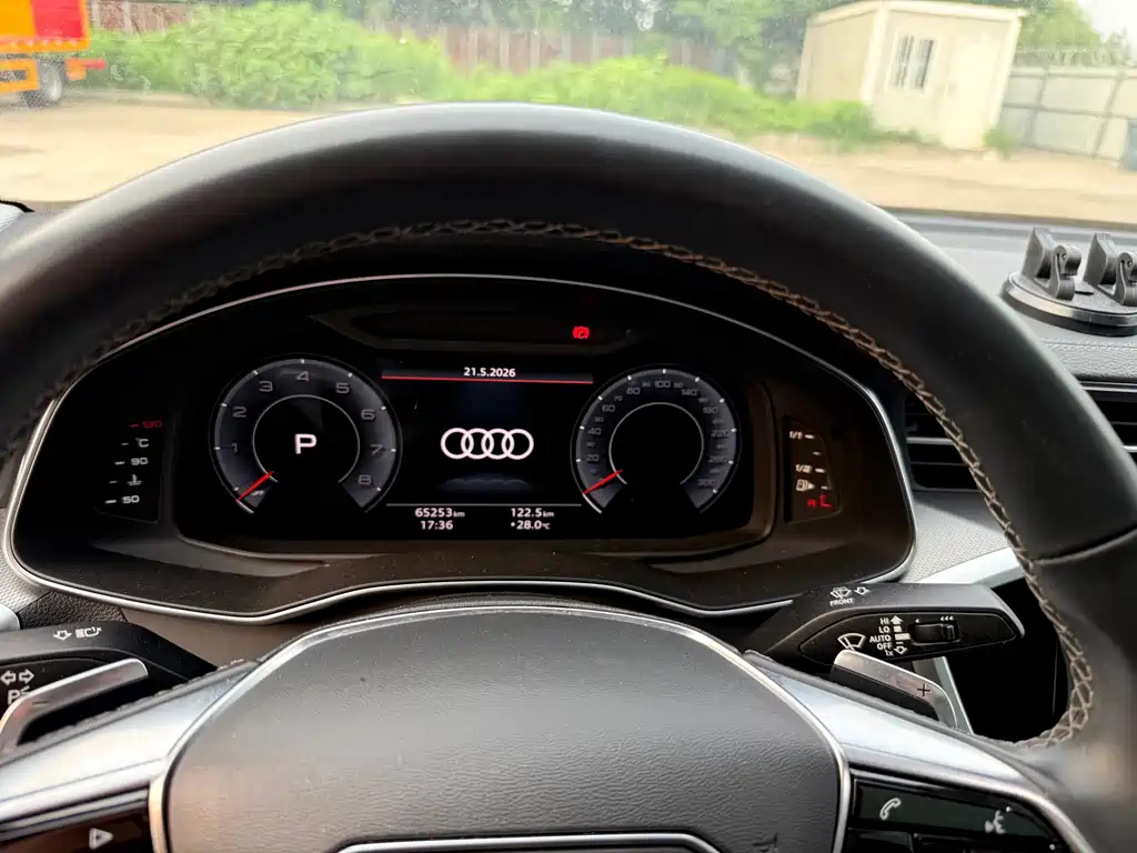 Audi A7L 2024 — фото 6