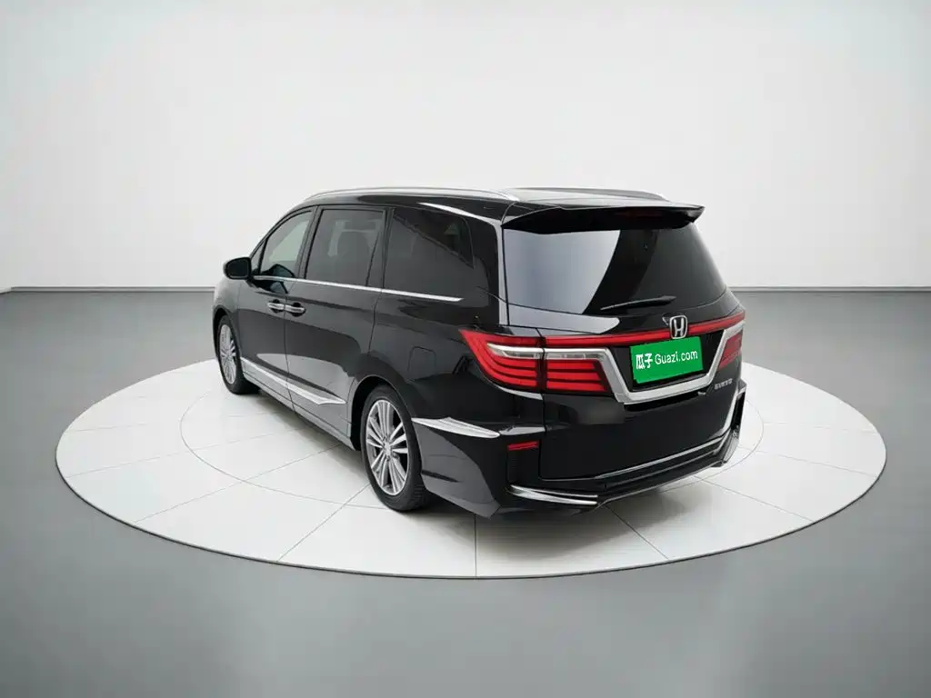 Honda Elysion 2019 — фото 4