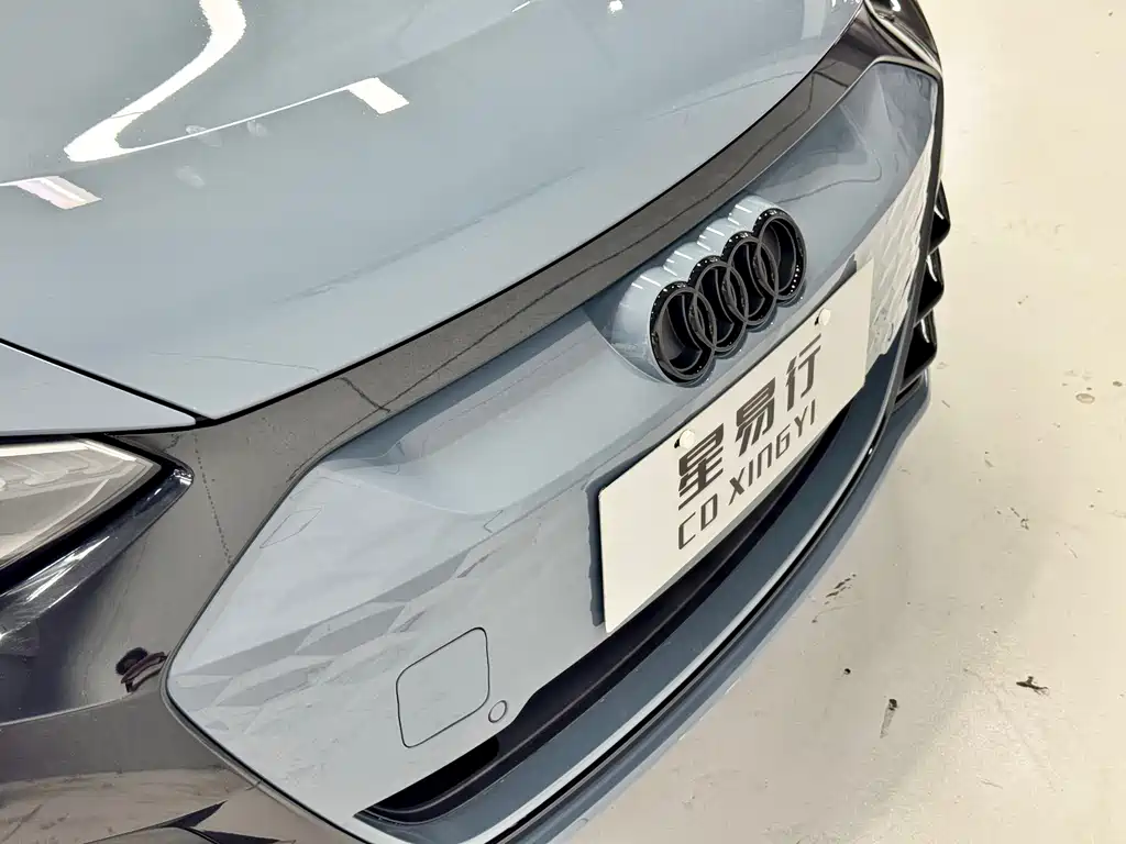 Audi e-tron GT 2024 — фото 12
