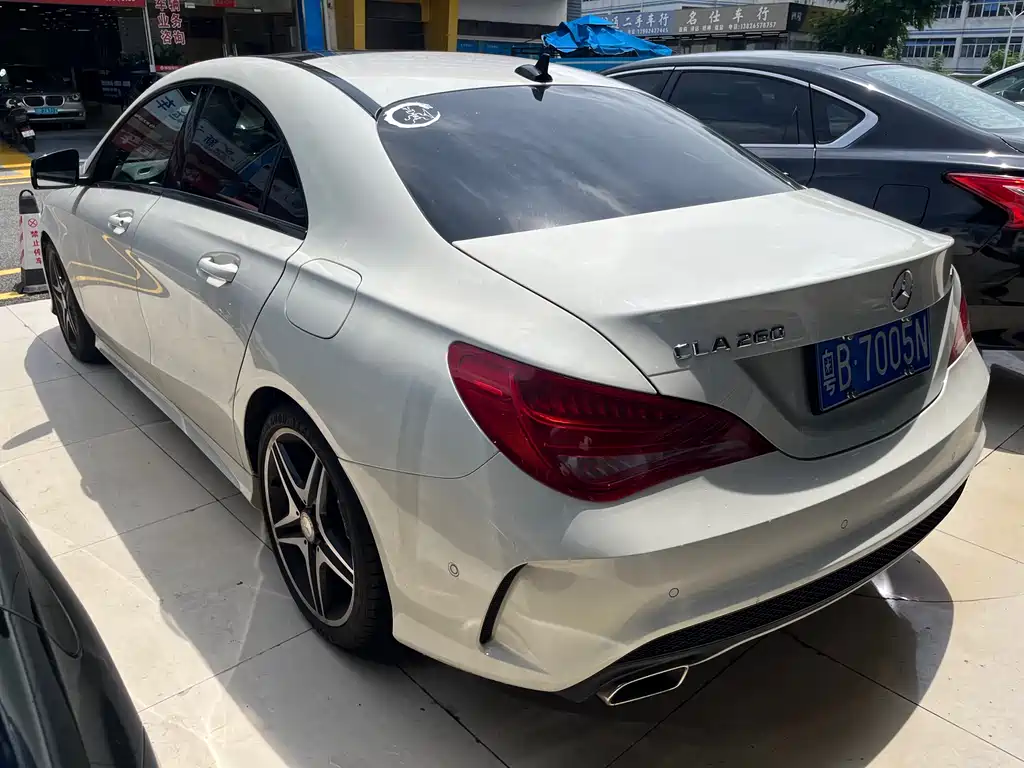 Mercedes-Benz CLA 2015