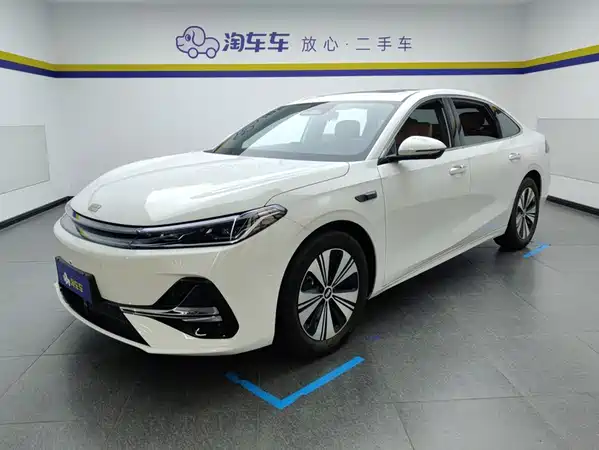 Geely Galaxy A7 EM 2025