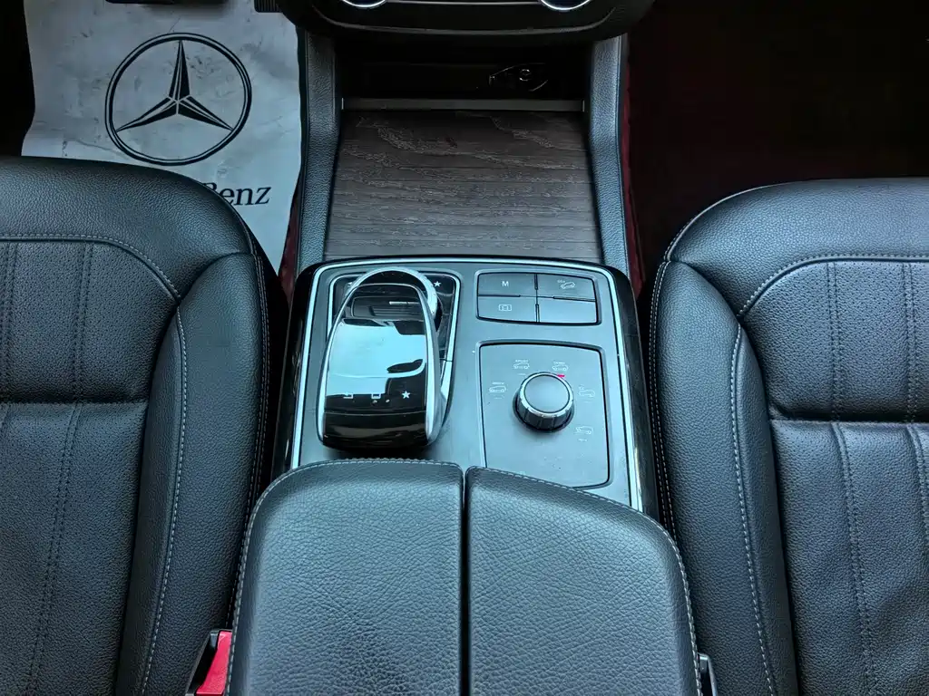 Mercedes-Benz GLE 2016 — фото 18