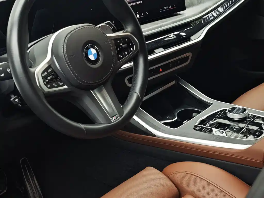 BMW X7 2025 — фото 2