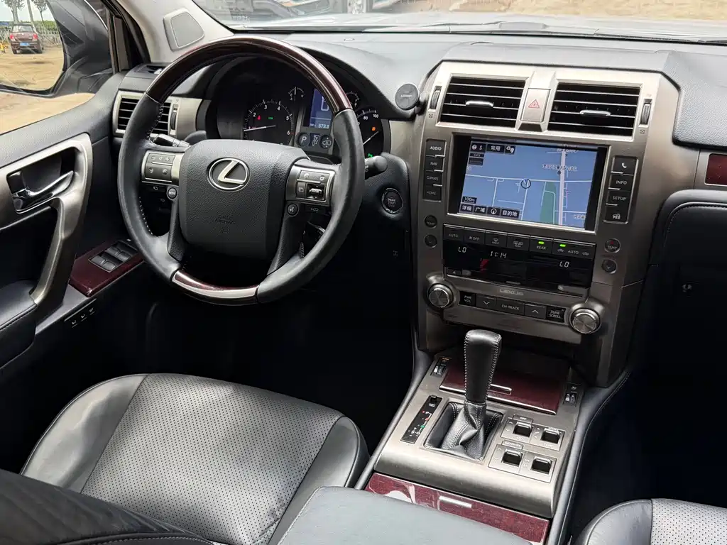 Lexus GX 2014 — фото 18