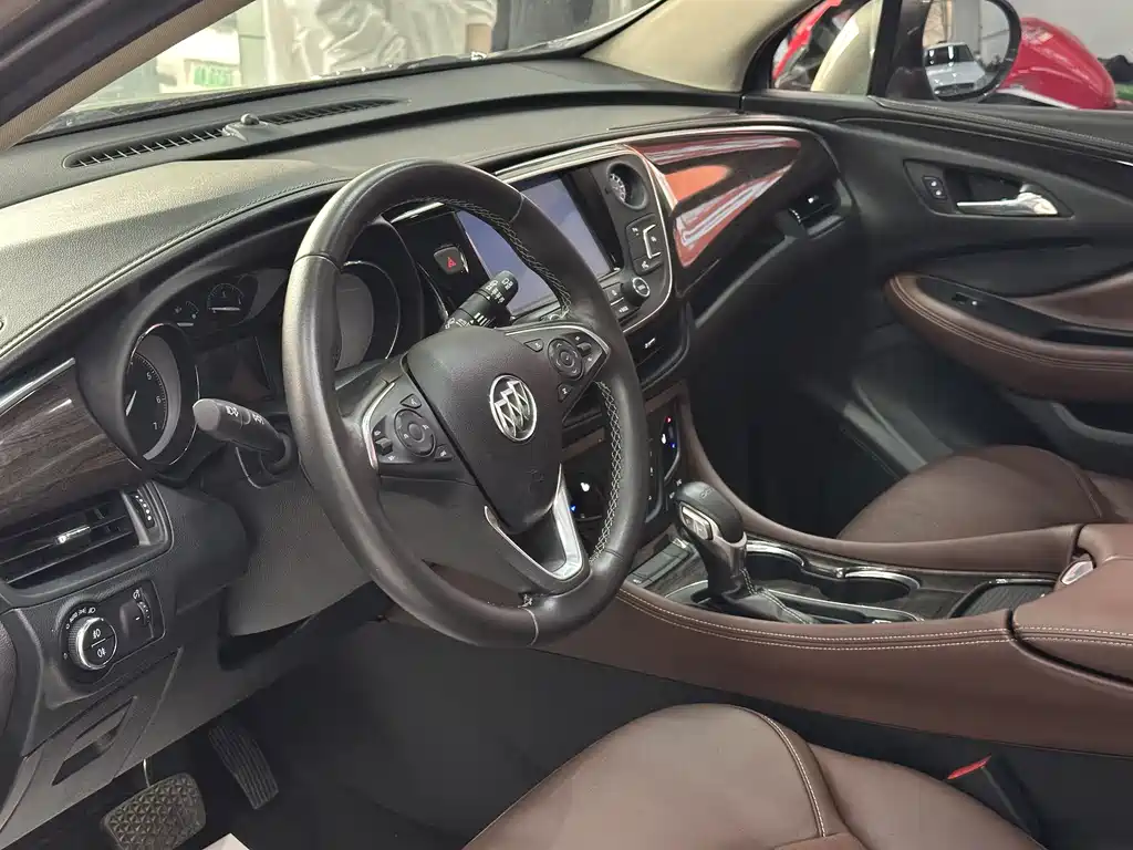 Buick Envision Plus 2017 — фото 3