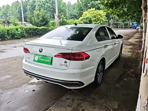 Volkswagen Bora 2023