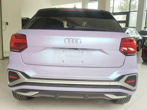 Audi Q2L 2024
