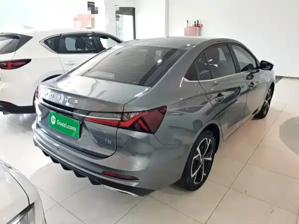 Roewe i5 2025