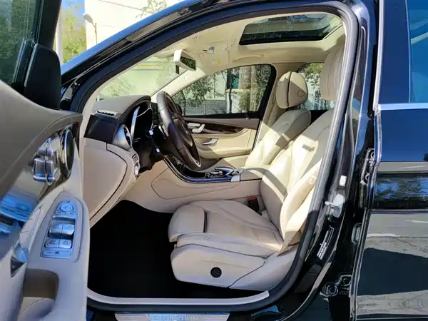 Mercedes-Benz GLC 2019