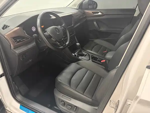 Volkswagen Tharu 2022