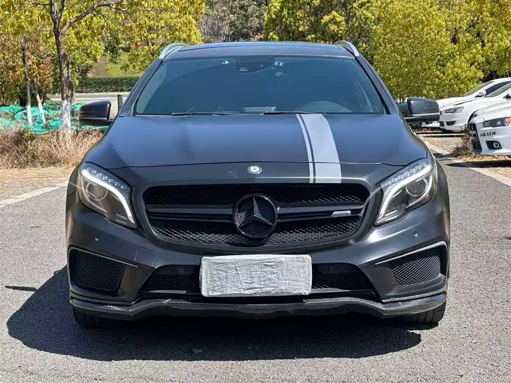 Mercedes-Benz GLA AMG 2015
