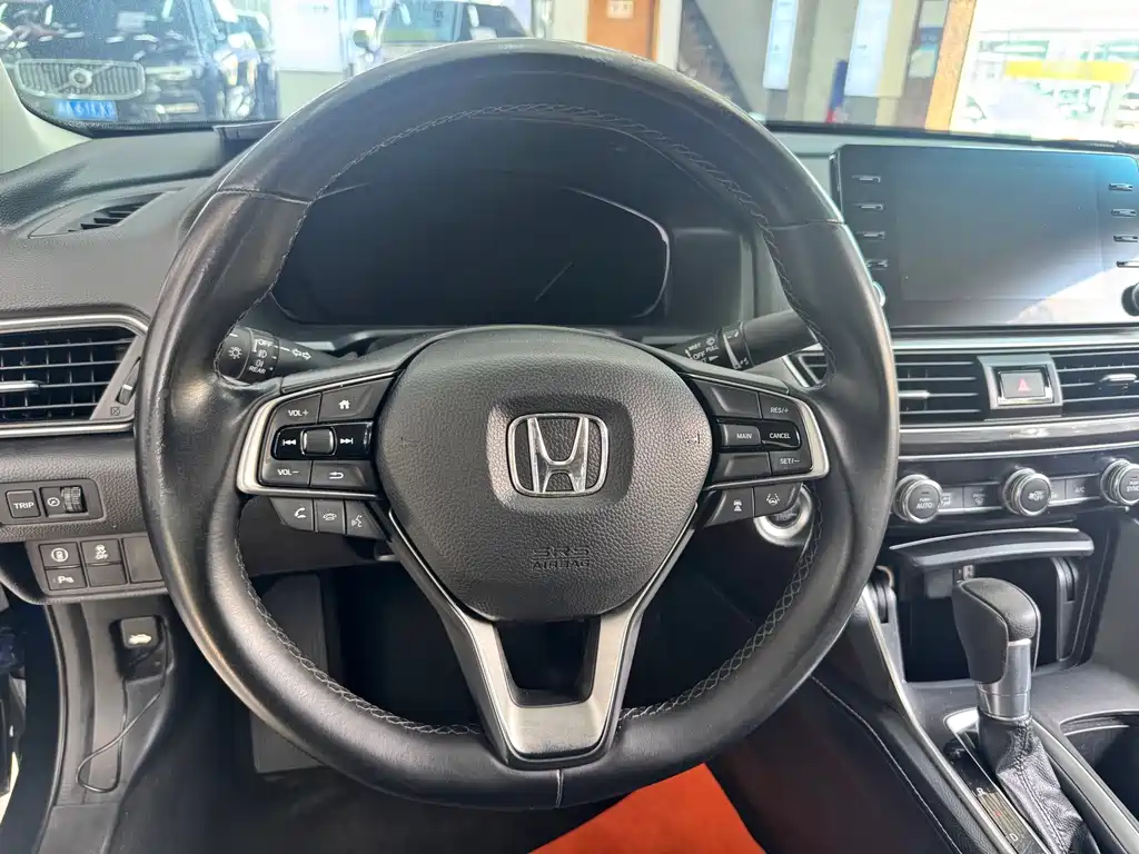 Honda Inspire 2019 — фото 8