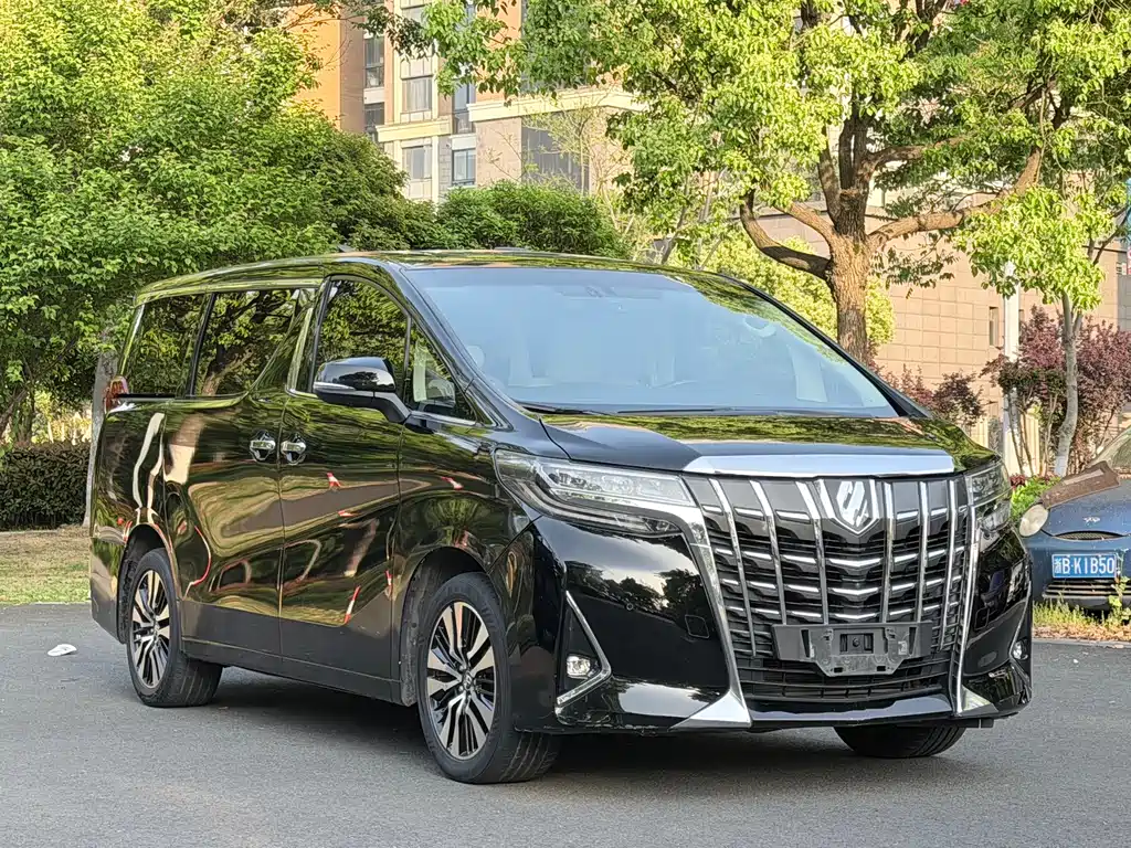 Toyota Alphard 2019 — фото 3
