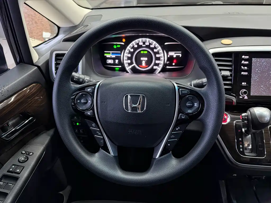 Honda Odyssey 2020 — фото 14