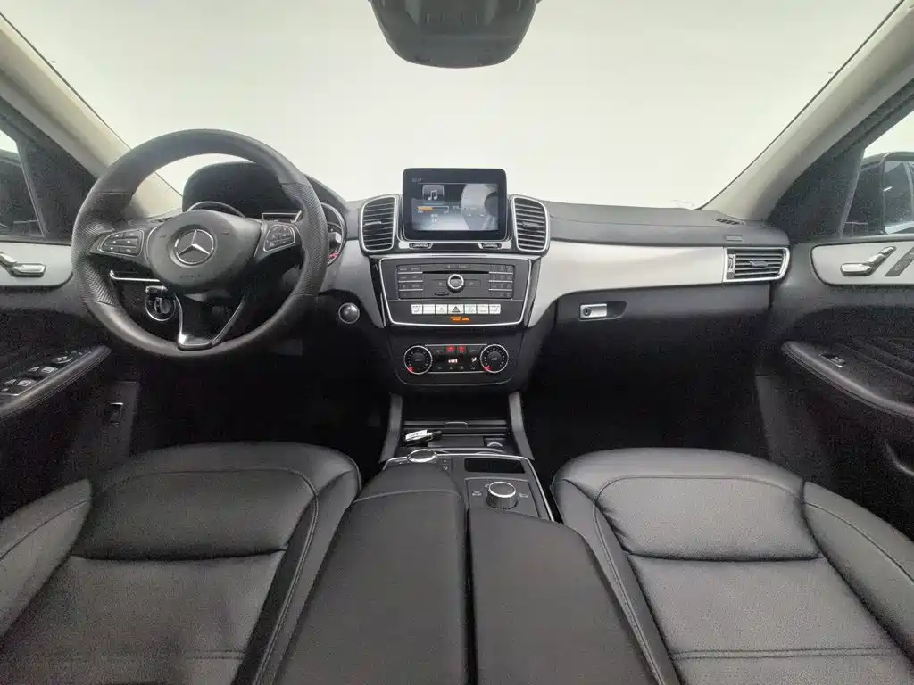 Mercedes-Benz GLE Coupe 2017 — фото 5