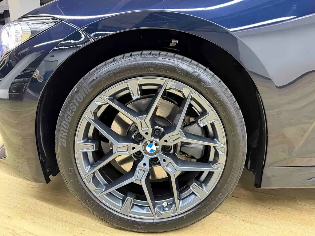 BMW 3 Series 2025