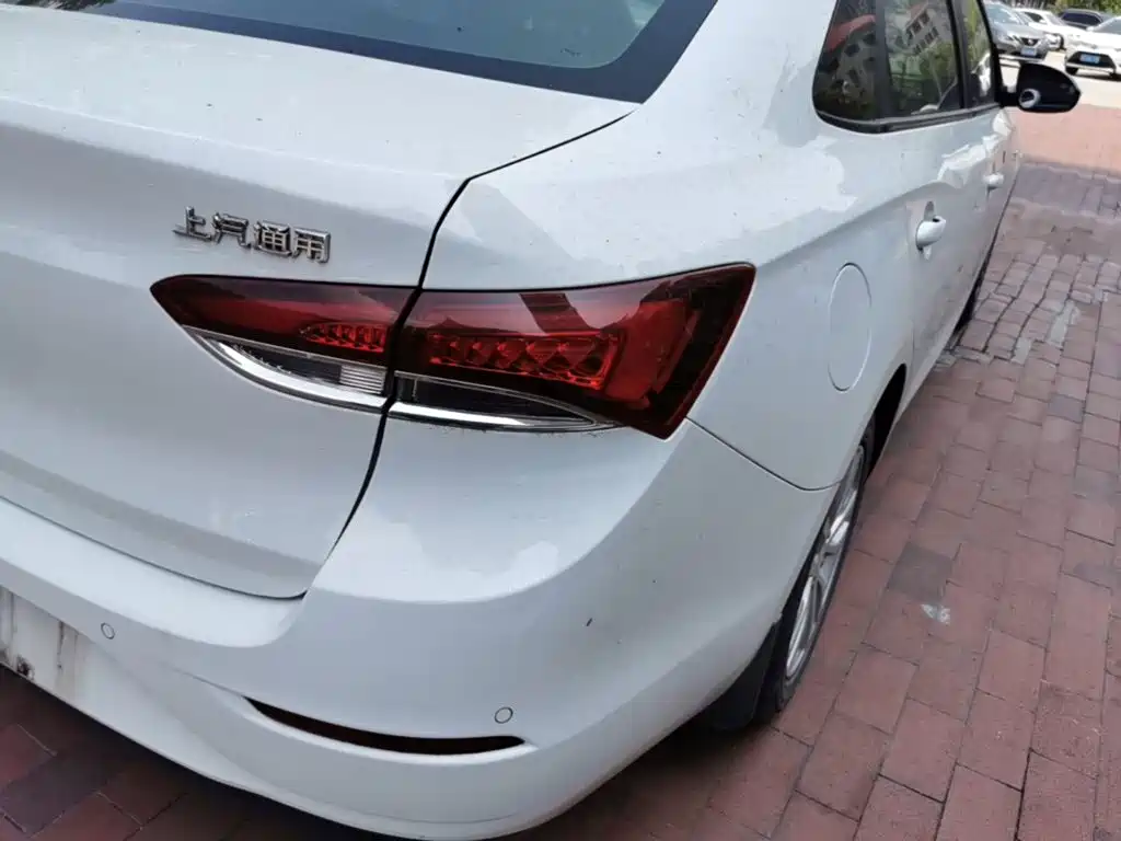 Buick Excelle GT 2021 — фото 24