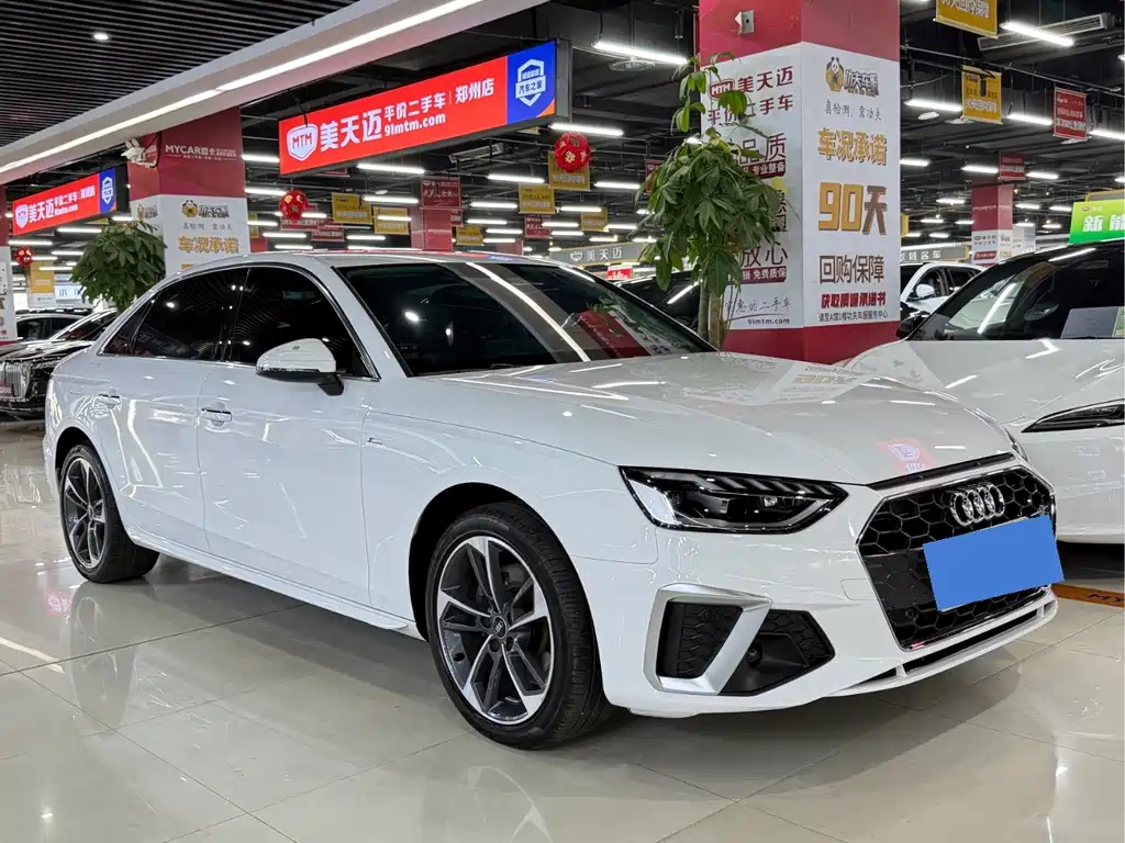 Audi A4L 2025