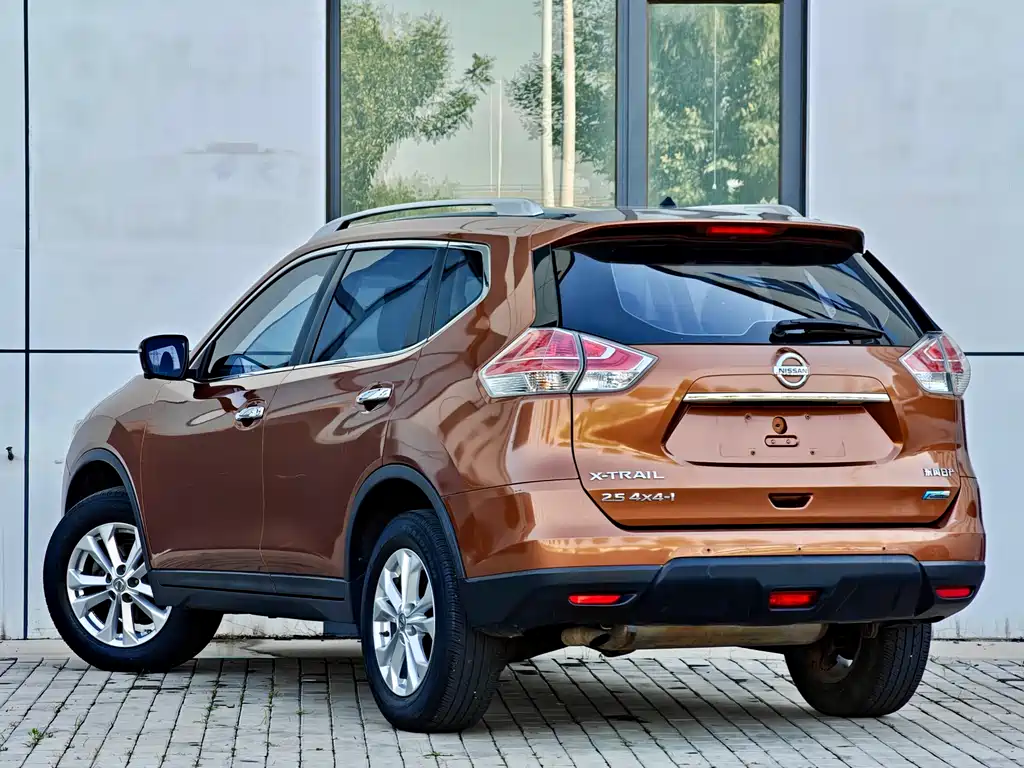 Nissan X-Trail 2014