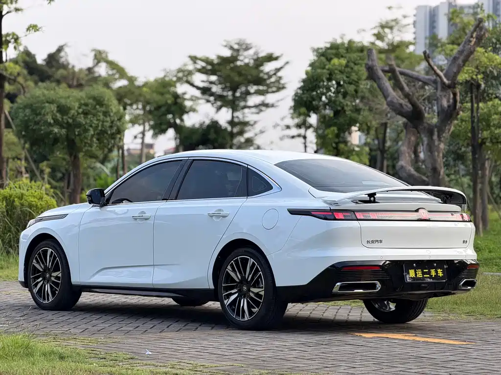 Changan Eado 2025 — фото 10
