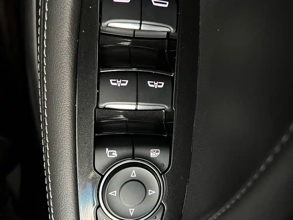 Cadillac CT5 2022 — фото 17