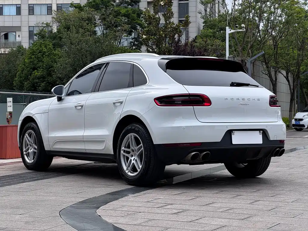 Porsche Macan 2016 — фото 7