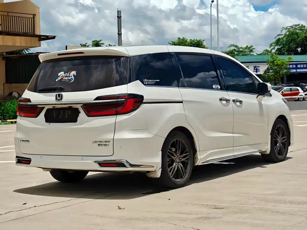Honda Odyssey 2022 — фото 18