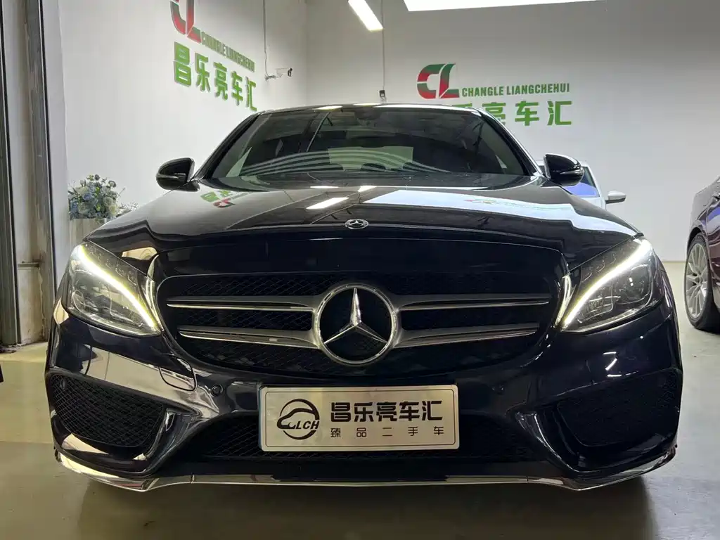Mercedes-Benz C-Class 2018