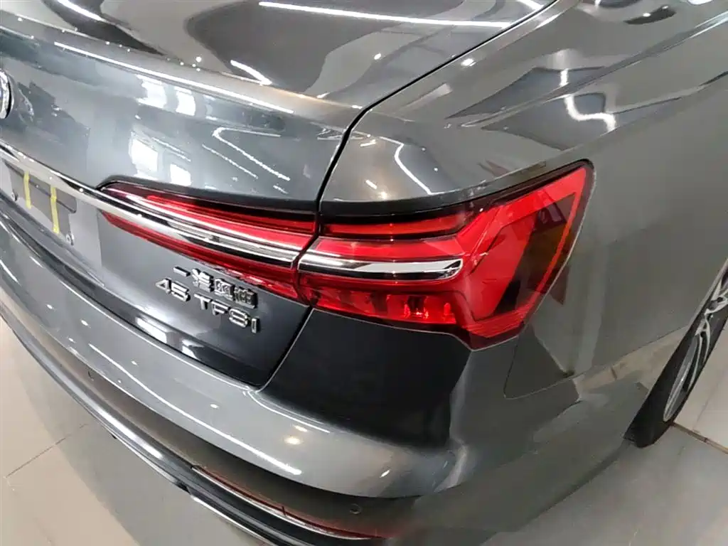 Audi A6L 2020 — фото 8