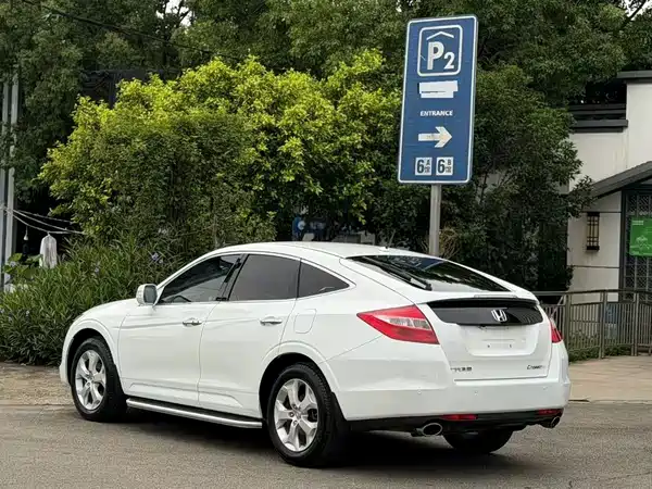 Honda Crosstour 2013