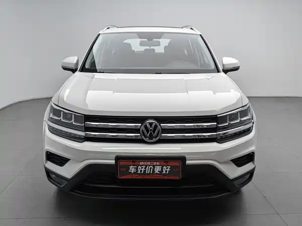 Volkswagen Tharu 2020