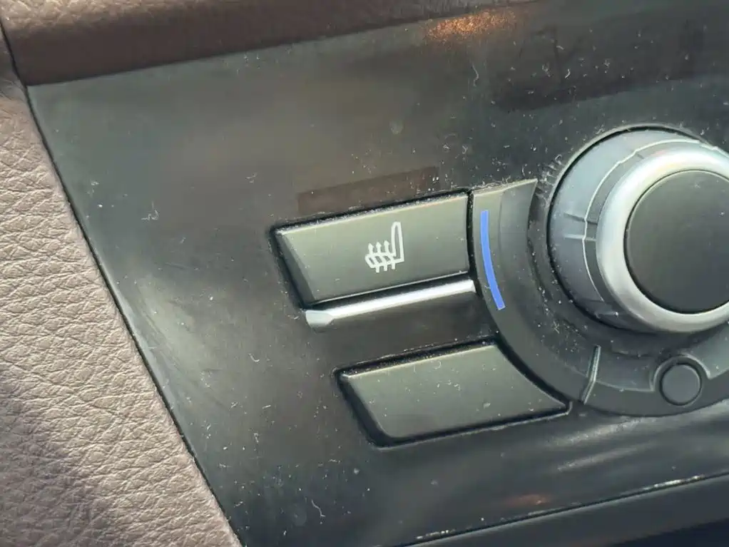 BMW 5 Series 2017 — фото 15