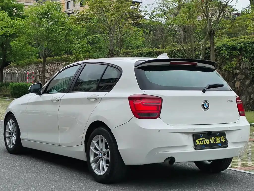 BMW 1 Series 2014 — фото 13