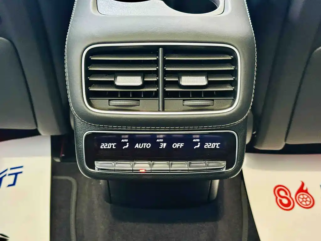 Mercedes-Benz GLS AMG 2025 — фото 17
